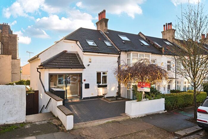 4 Bedroom Detached House For Sale In Pleydell Avenue, Crystal Palace, London, SE19