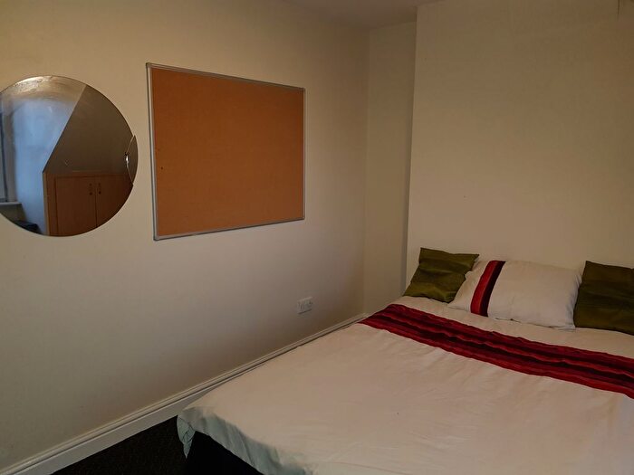 5 Bedroom Flat To Rent In Nimi Halls, Flat, London Road, Leicester, LE2