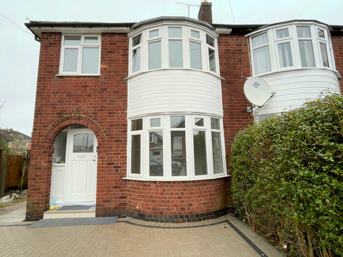 3 Bedroom Semi-Detached House To Rent In Frankson Avenue, Braunstone, LE3