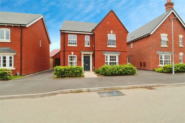 4 Bedroom Detached House To Rent In Lowe Street, Hugglescote, Coalville, Leicestershire, LE67