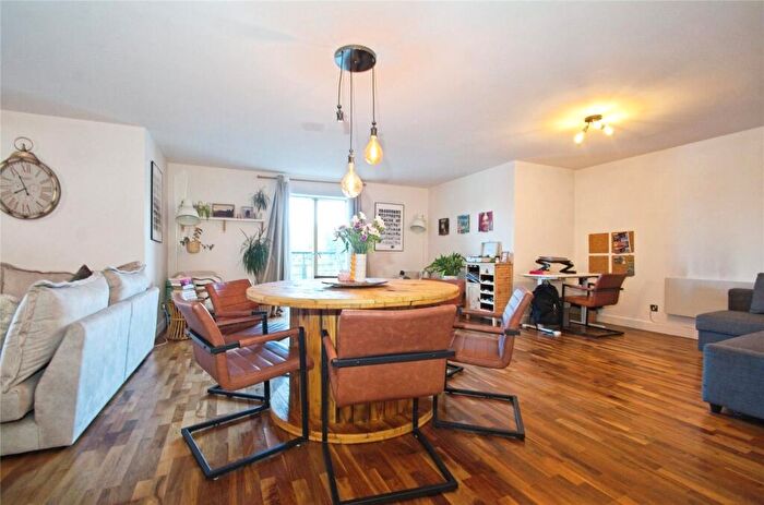 2 Bedroom Flat For Sale In Henke Court, Cardiff, South Glamorgan, CF10