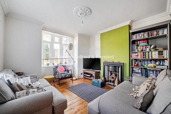 2 Bedroom Detached House To Rent In Homesdale Road, Bromley, BR1