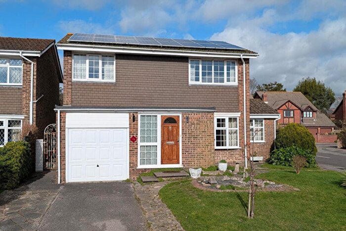 4 Bedroom Detached House For Sale In Lynden Close, Fareham, PO14