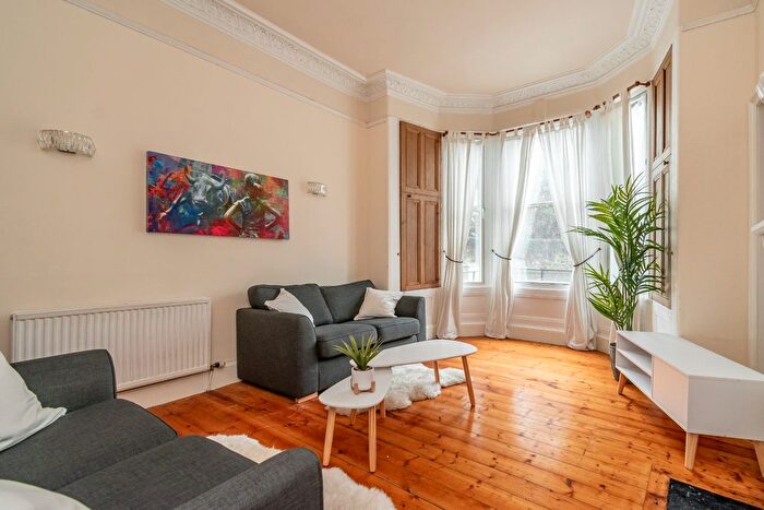 1 Bedroom Flat For Sale In Bowhill Terrace, Inverleith, Edinburgh, EH3