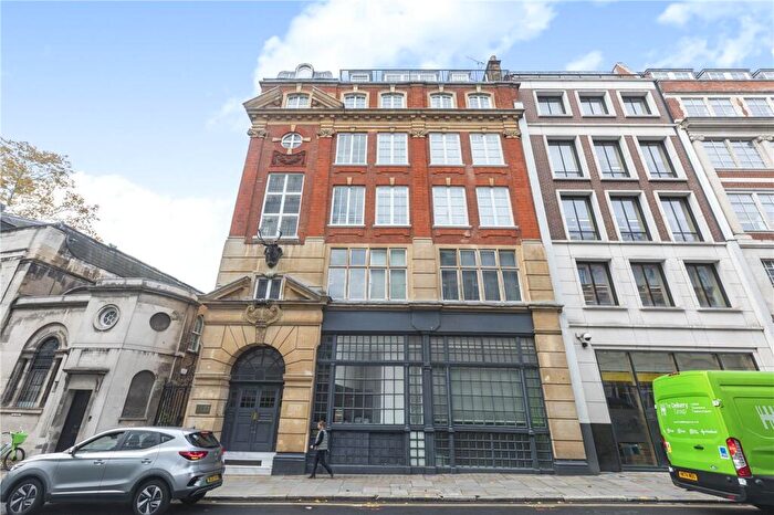 1 Bedroom Property To Rent In Giltspur Street, London, EC1A