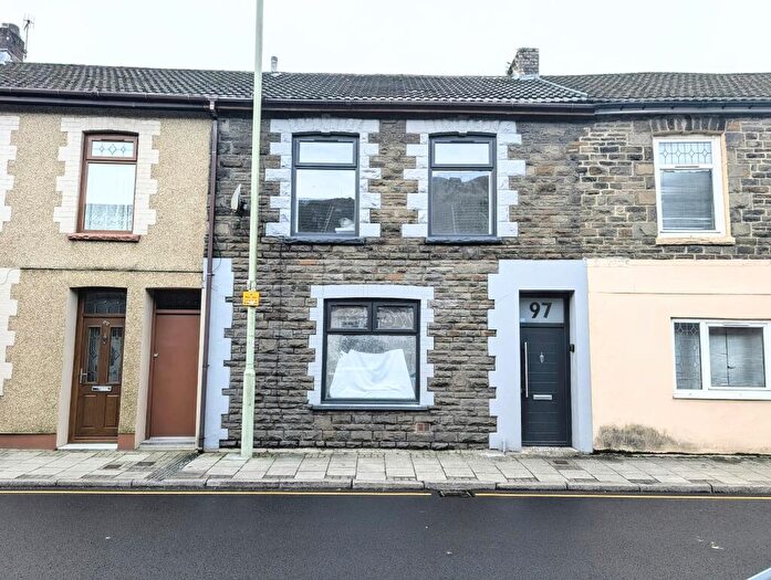3 Bedroom House To Rent In Llewellyn Street, Pontygwaith, Ferndale, CF43