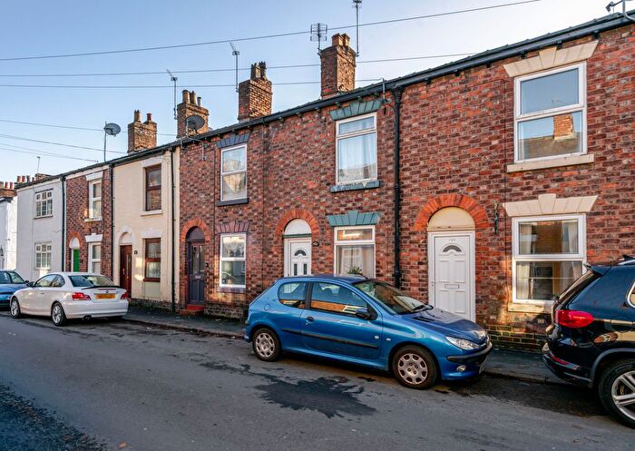 2 Bedroom Terraced House For Sale In Great King Street, Macclesfield, SK11