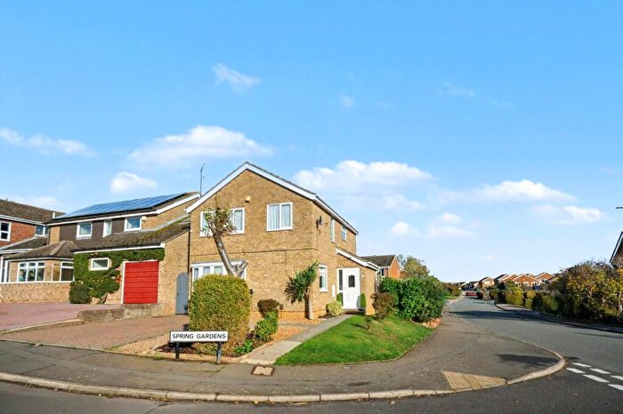 4 Bedroom Detached House For Sale In Spring Gardens, Earls Barton, Northampton, NN6