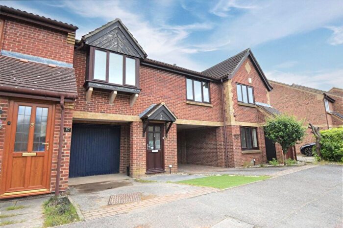 1 Bedroom House To Rent In Hope Avenue, Bracknell, Berkshire, RG12