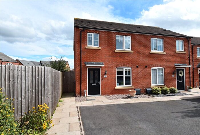 3 Bedroom Semi-Detached House For Sale In Snowdrop Drive, Droitwich, Worcestershire, WR9