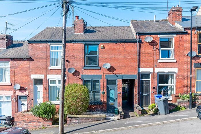 2 Bedroom Terraced House For Sale In Aisthorpe Road, Woodseats, S8