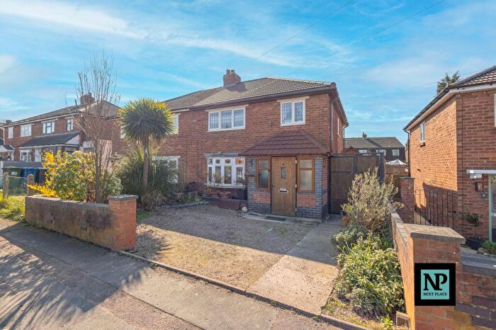 3 Bedroom Semi Detached House For Sale In Canning Road, Tamworth, B77