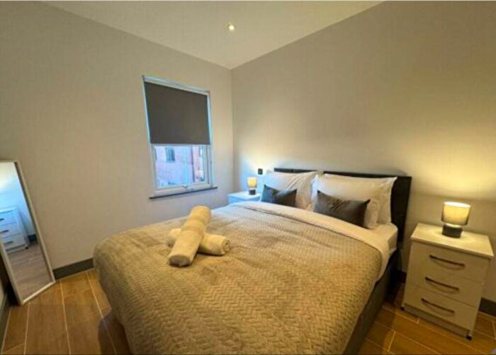 1 Bedroom Apartment To Rent In Avenir Court. Ballards Lane, London, N12
