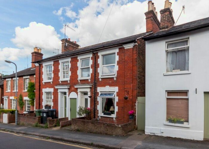 2 Bedroom Property To Rent In Holliday Street, Berkhamsted, HP4