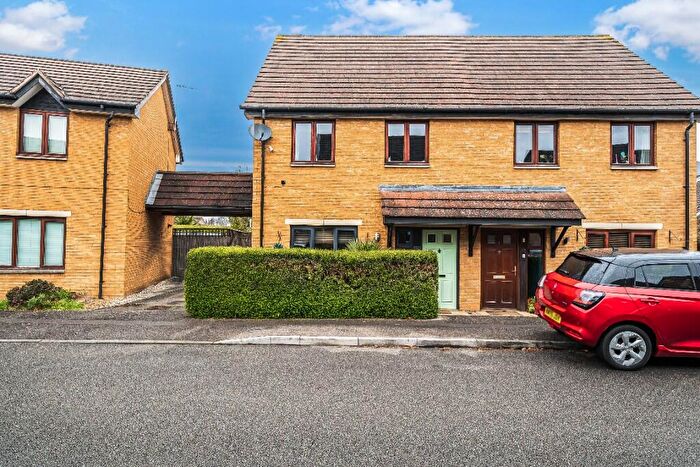 3 Bedroom Semi Detached House For Sale In Northwick Road, Milton Keynes, Buckinghamshire, MK10
