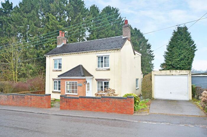 3 Bedroom Detached House For Sale In Newport Road, Woodseaves, ST20
