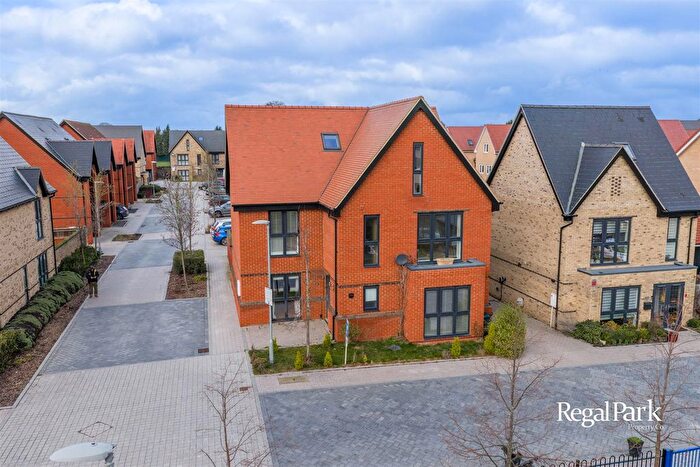 5 Bedroom Detached House For Sale In Memorial Way, Peterborough, PE3