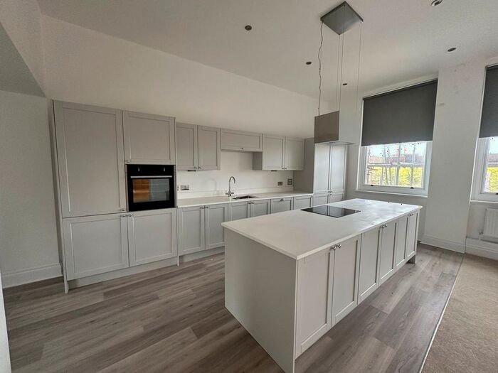 2 Bedroom Flat To Rent In St. Marys Gate, Derby, DE1