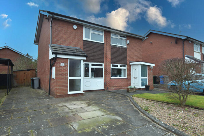 2 Bedroom Semi Detached House For Sale In Rossett Drive, Davyhulme, M41