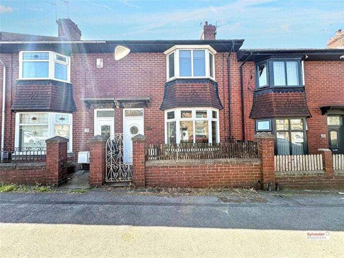 3 Bedroom Terraced House For Sale In Durham Road, Blackhill, Consett, DH8