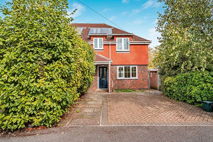3 Bedroom Semi-Detached House For Sale In Byworth Road, Farnham, Surrey, GU9