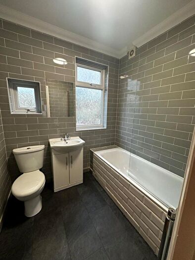 3 Bedroom Terraced House To Rent In Alpha Road, London, E4