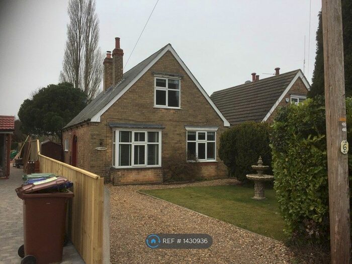 3 Bedroom Detached House To Rent In Laburnum Avenue, Grimsby, DN37