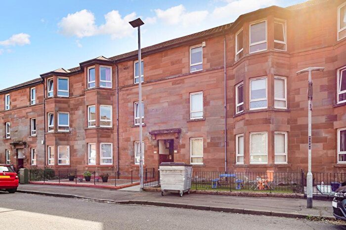 2 Bedroom Flat For Sale In Earl Street, G14