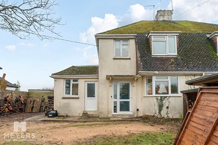 4 Bedroom Semi-Detached House For Sale In School Lane, Winfrith Newburgh, DT2