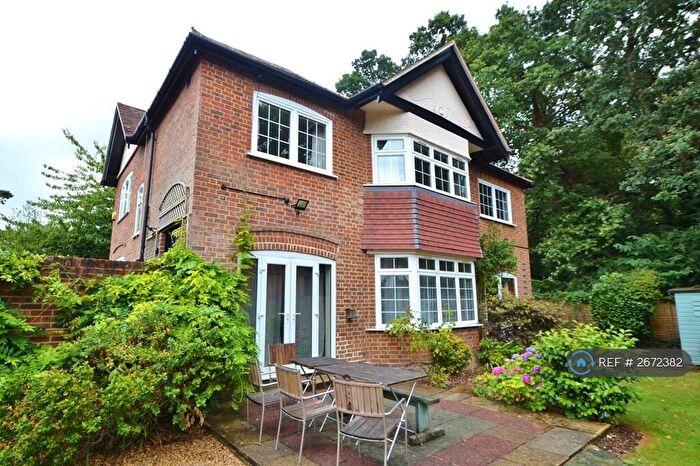 6 Bedroom Detached House To Rent In Burgess Road, Southampton, SO16