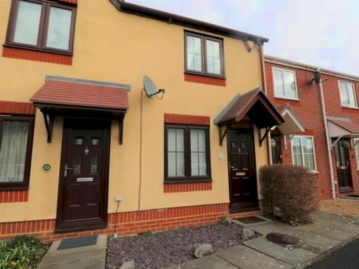 1 Bedroom Terraced House To Rent In College Town, Sandhurst, GU47