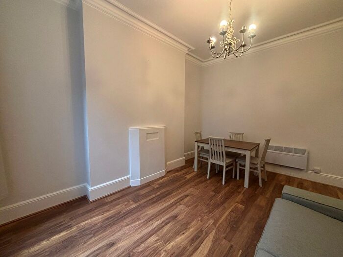 2 Bedroom Terraced House To Rent In Earls Court Road, London, London, London, SW5