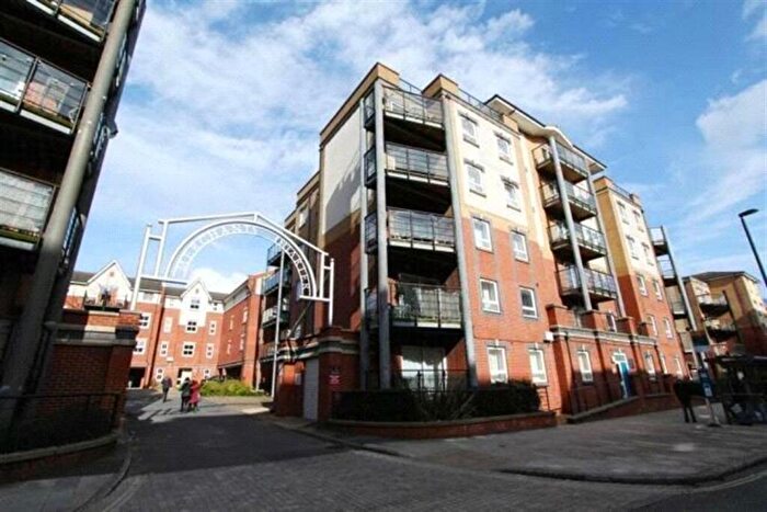 2 Bedroom Flat To Rent In Chandlers Court, Briton Street, SO14