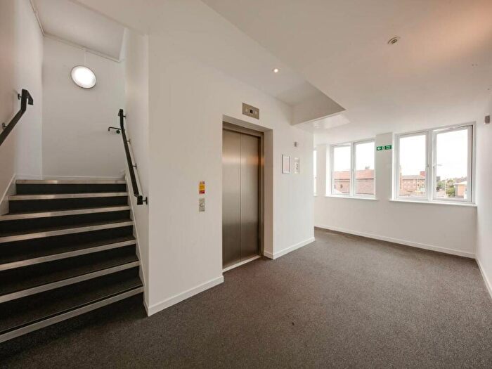 1 Bedroom Flat For Sale In Burlington House, Swanfield Road, Waltham Cross, EN8