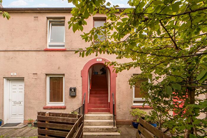 4 Bedroom Flat For Sale In / Balgreen Road, Balgreen, Edinburgh, EH12