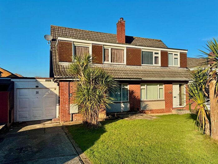 3 Bedroom Semi-Detached House For Sale In Elburton, Plymouth, PL9