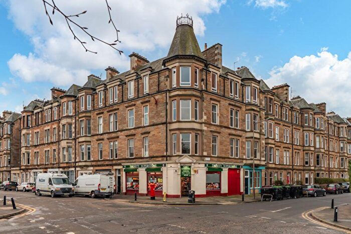3 Bedroom Flat For Sale In / South Trinity Road, Edinburgh, EH5