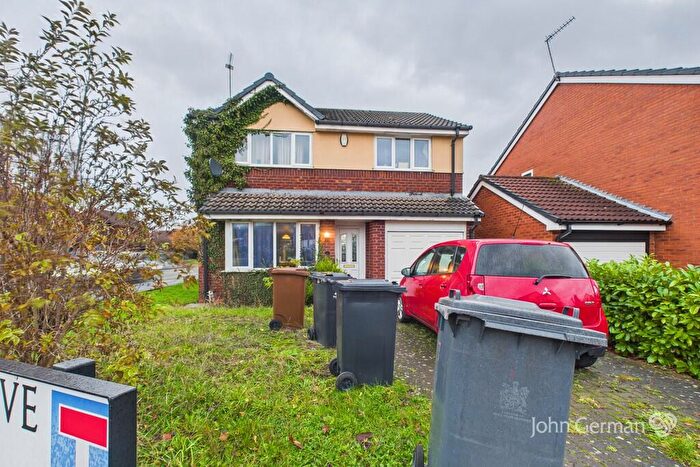 4 Bedroom Detached House For Sale In Newbury Drive, Stretton, DE13