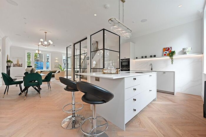 4 Bedroom Flat For Sale In Randolph Avenue, Maida Vale, W9