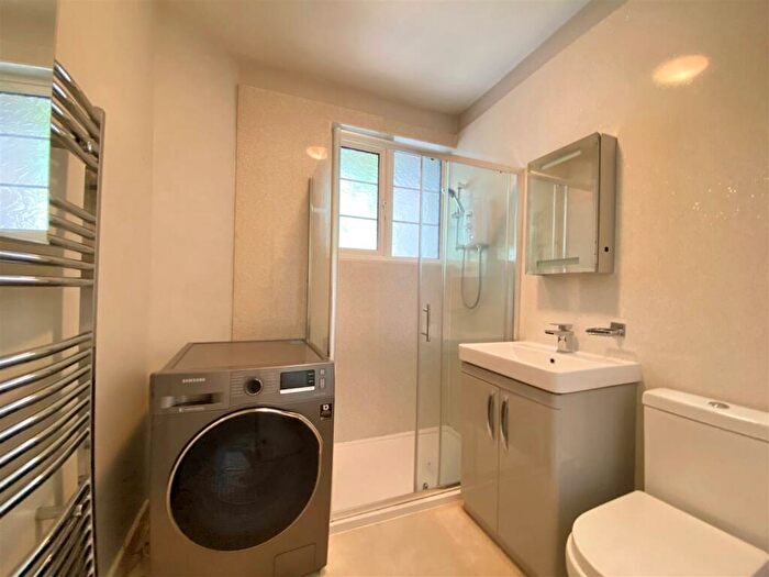2 Bedroom Apartment To Rent In Didsbury, Wilmslow Road, Manchester, M20