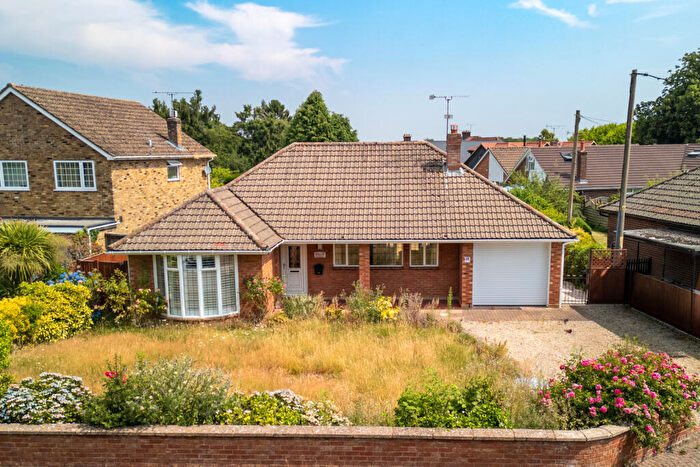 2 Bedroom Bungalow For Sale In Main Road, Naphill, High Wycombe, Buckinghamshire, HP14