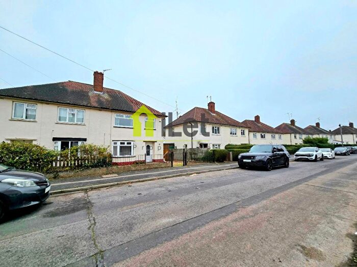 3 Bedroom Semi-Detached House To Rent In Pembroke Road, Northampton, NN5