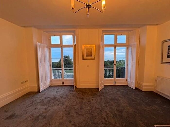 2 Bedroom Flat To Rent In St Augustines Road, Ramsgate, CT11