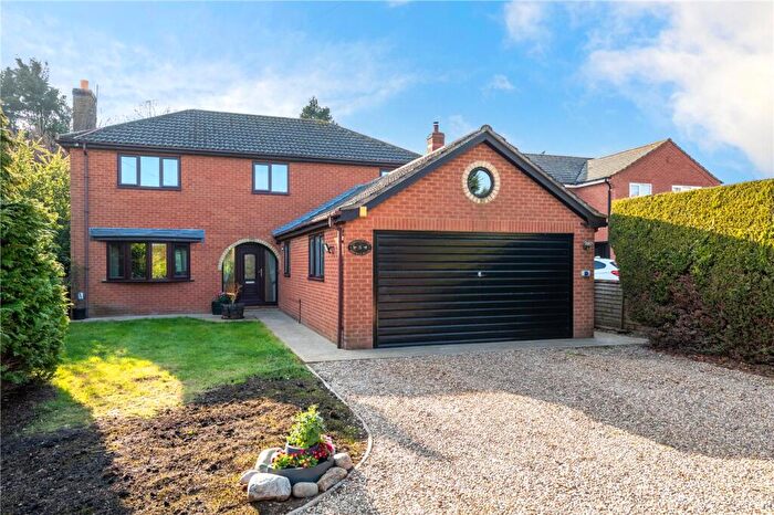 4 Bedroom Detached House For Sale In Bourne Road, Thurlby, Bourne, Lincolnshire, PE10