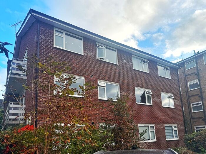 2 Bedroom Flat To Rent In Argyle Road, West Ealing, W13