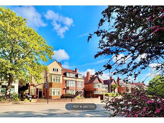 2 Bedroom Flat To Rent In Abington Avenue, Northampton, NN3