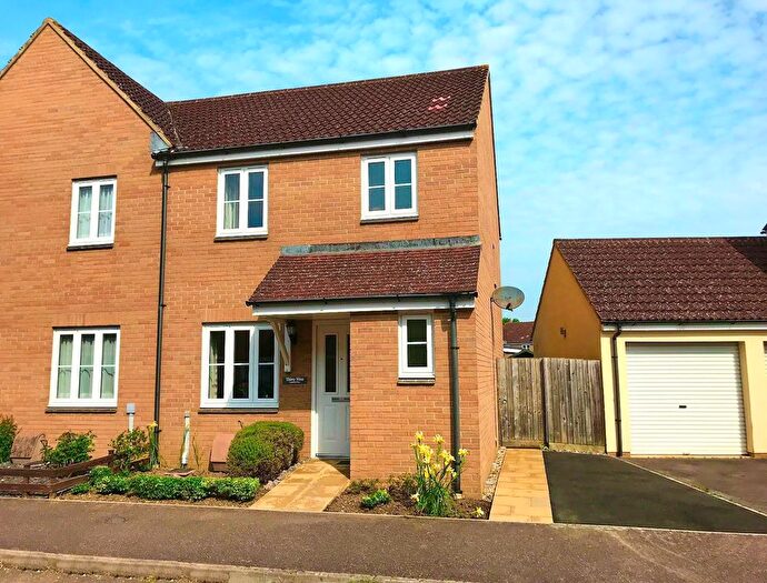 3 Bedroom Semi-Detached House For Sale In Limousin Way, North Petherton, Bridgwater, Somerset, TA6