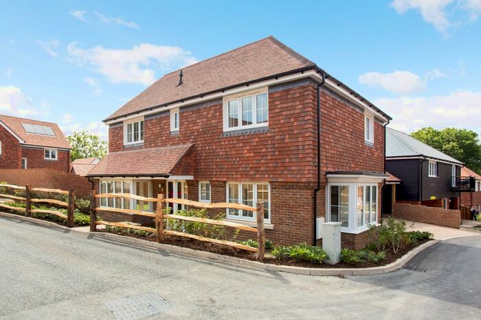 4 Bedroom Detached House To Rent In Seymour Drive, Tunbridge Wells, TN2