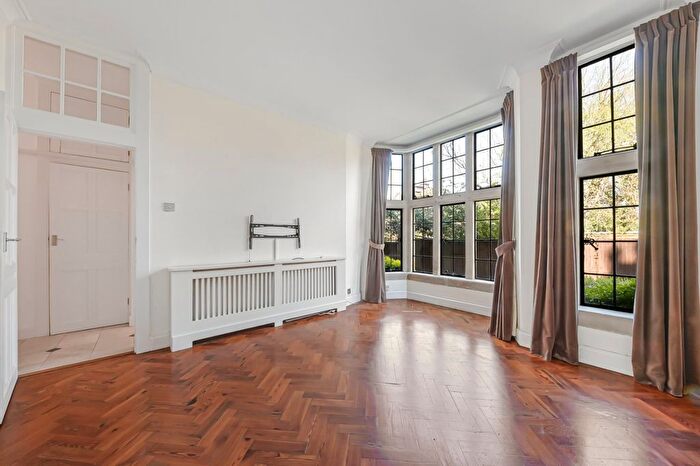 1 Bedroom Flat To Rent In Meadway Court, Meadway, NW11