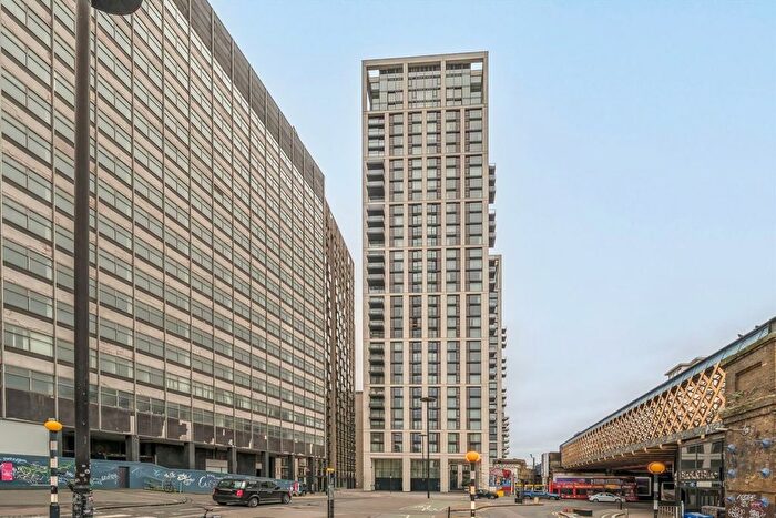 1 Bedroom Flat To Rent In Casson Square, Waterloo, SE1